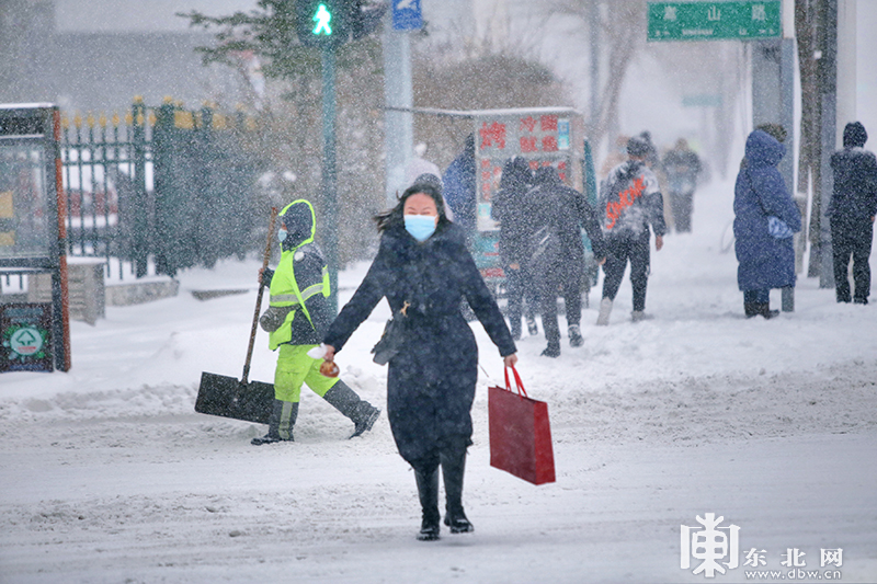 东北或将再遭特大暴雪(东北将出现大范围特大暴雪)